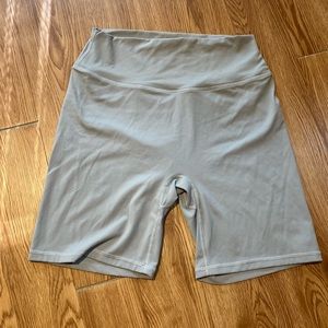 Kamo Fitness shorts - grey